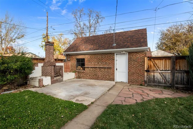 $798,000 | 2842 Glencoe Street, Denver, CO 80207