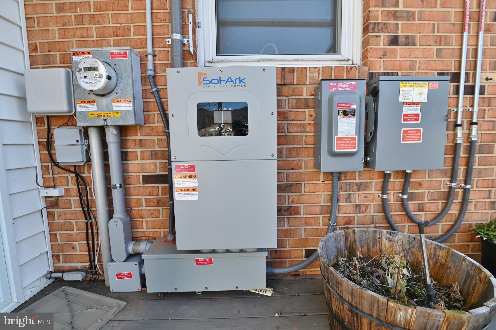 8289 Back Road Maurertown, VA 22644 - Photo 56 of 59 Solar Power AND Solar Generator! Cheap Electric!