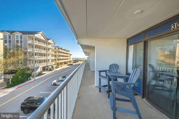 $275,000 | 15 35th Street, Unit 305, Ocean City, MD 21842