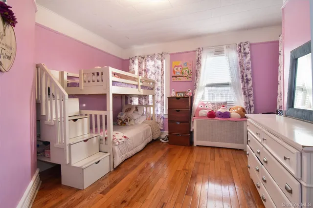 $949,000 | 262 North Fulton Avenue, Fleetwood, NY 10552