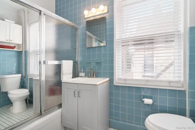 $949,000 | 262 North Fulton Avenue, Fleetwood, NY 10552