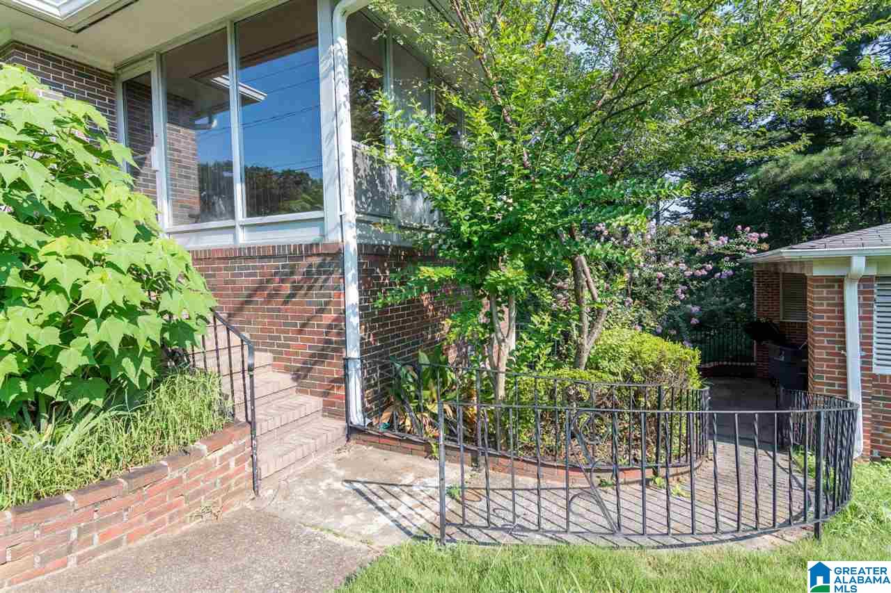 1160 Shades Crest Road Birmingham, AL 35226 - Photo 7 of 40