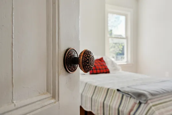 $799,900 | 9 Kidder Avenue, Unit 2, Somerville, MA 02144