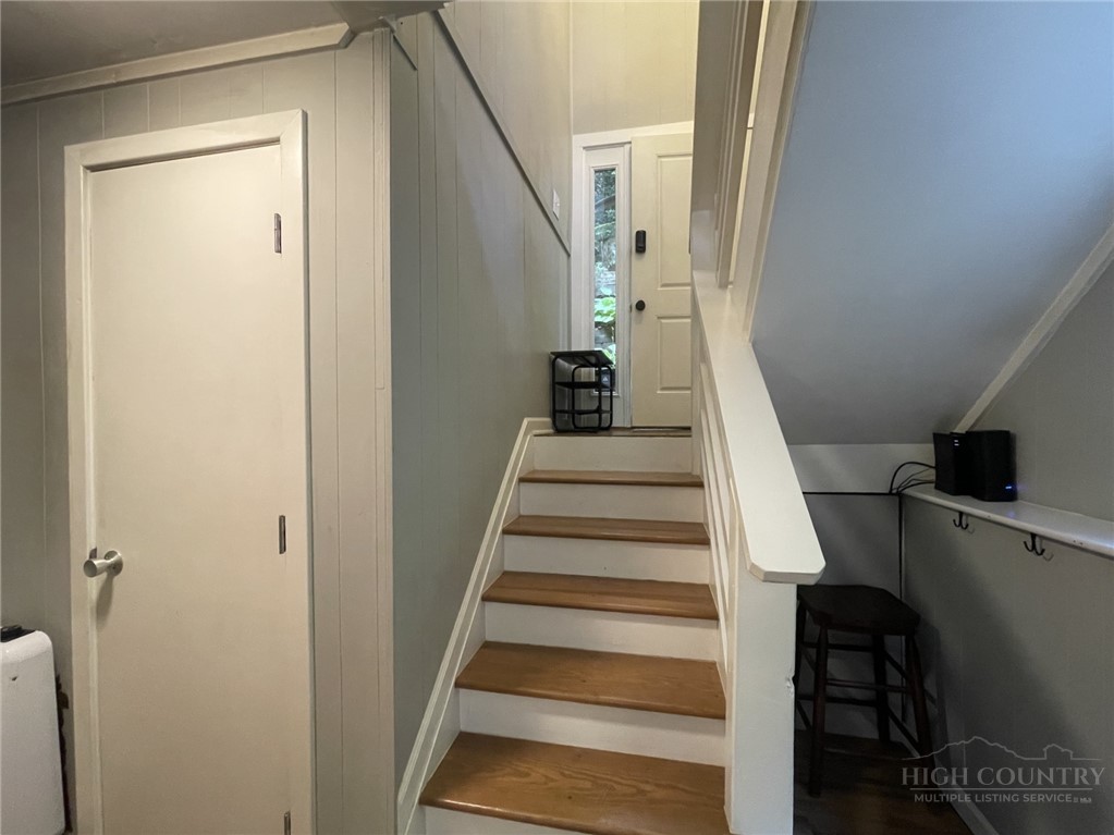 430 Laurel Ridge Banner Elk, NC 28604 - Photo 22 of 39