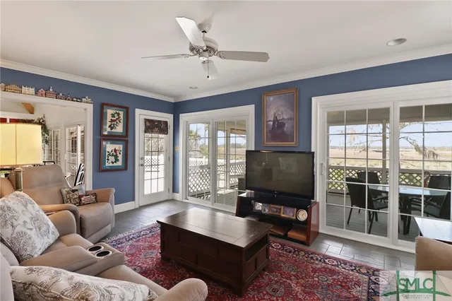 $1,895,000 | 11 North Marsh Road, Savannah, GA 31410