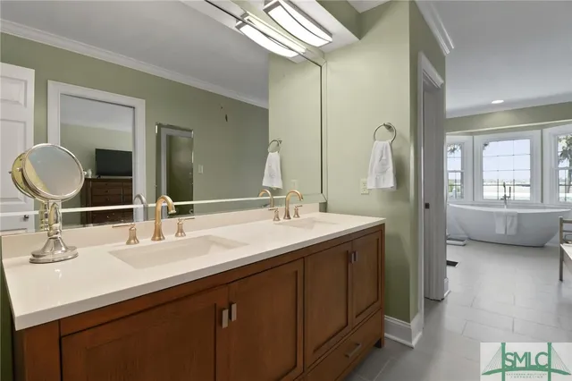 $1,895,000 | 11 North Marsh Road, Savannah, GA 31410