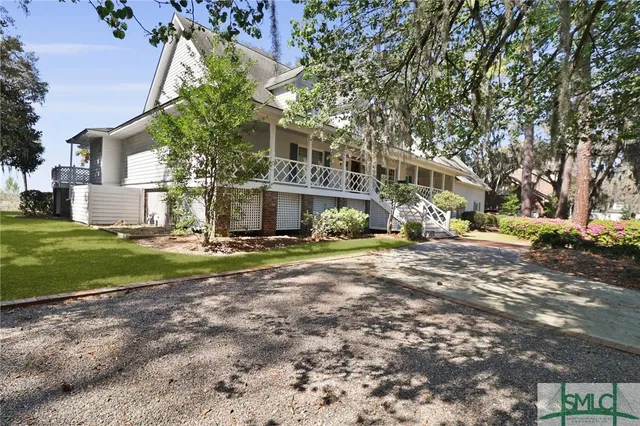 $1,895,000 | 11 North Marsh Road, Savannah, GA 31410