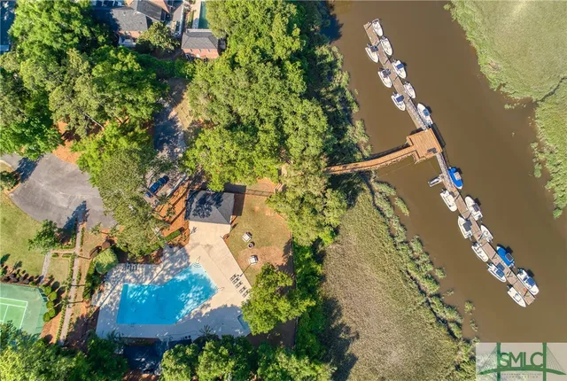 $1,895,000 | 11 North Marsh Road, Savannah, GA 31410