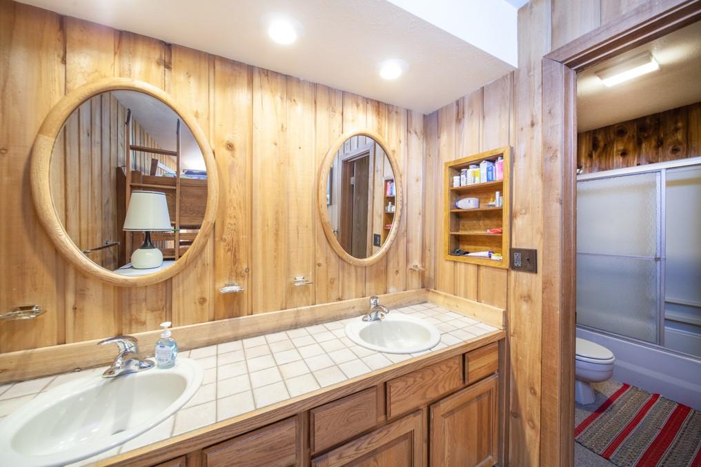 6493 Barton Road Breckenridge, CO 80424 - Photo 8 of 27 Gallery Image 8