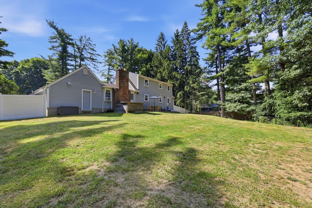 175 Pontoosic Road Westfield, MA 01085 - Photo 37 of 38
