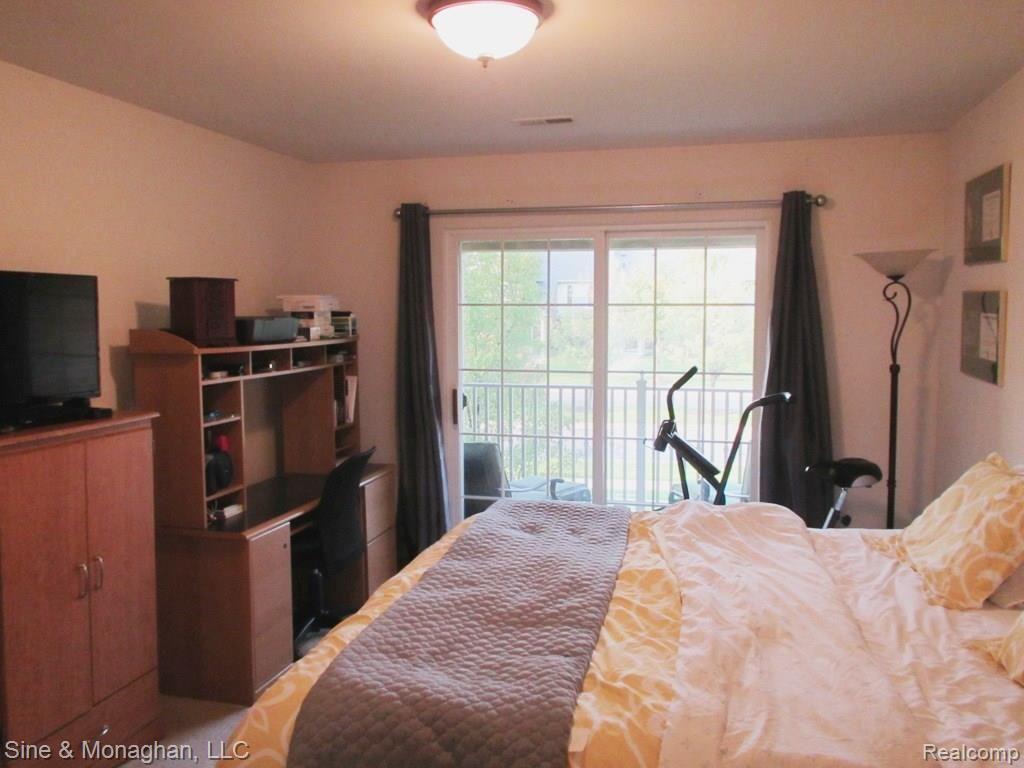 3609 Oakmonte Boulevard Rochester, MI 48306 - Photo 14 of 29