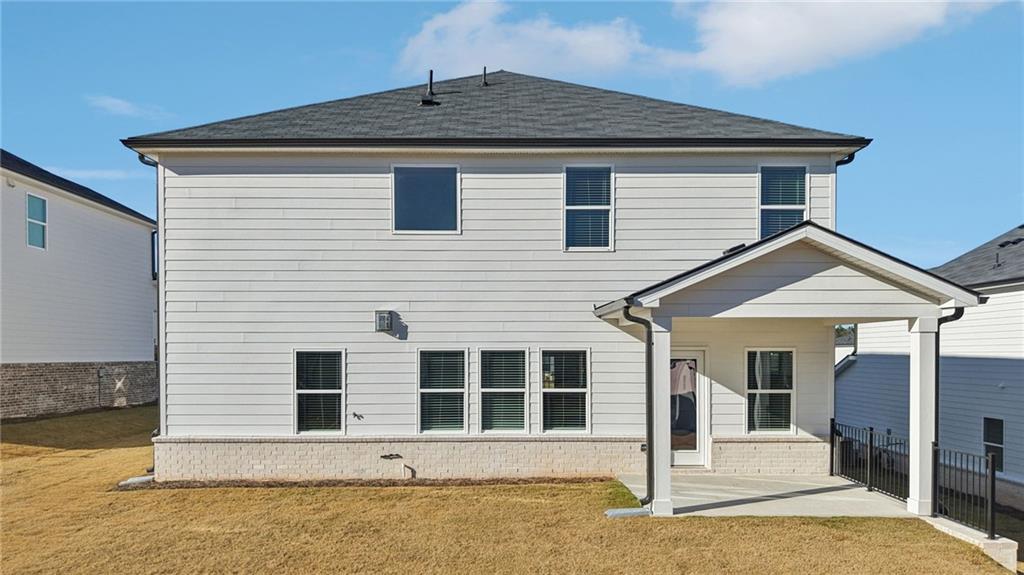391 Tallulah Lane Grayson, GA 30017 - Photo 31 of 35 a front view of a house with a porch