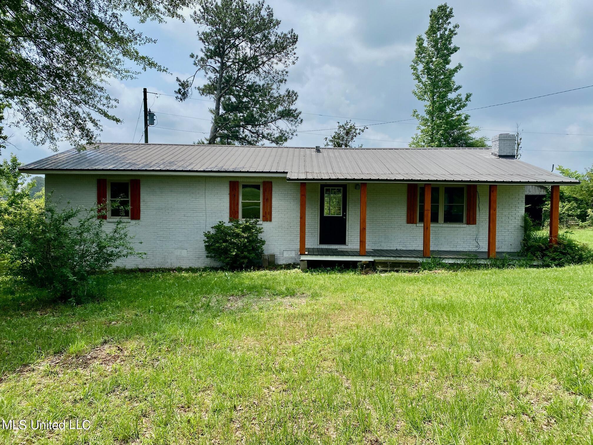 4157 Damascus Road Walnut Grove, MS 39189 - Photo 3 of 21 IMG_7529