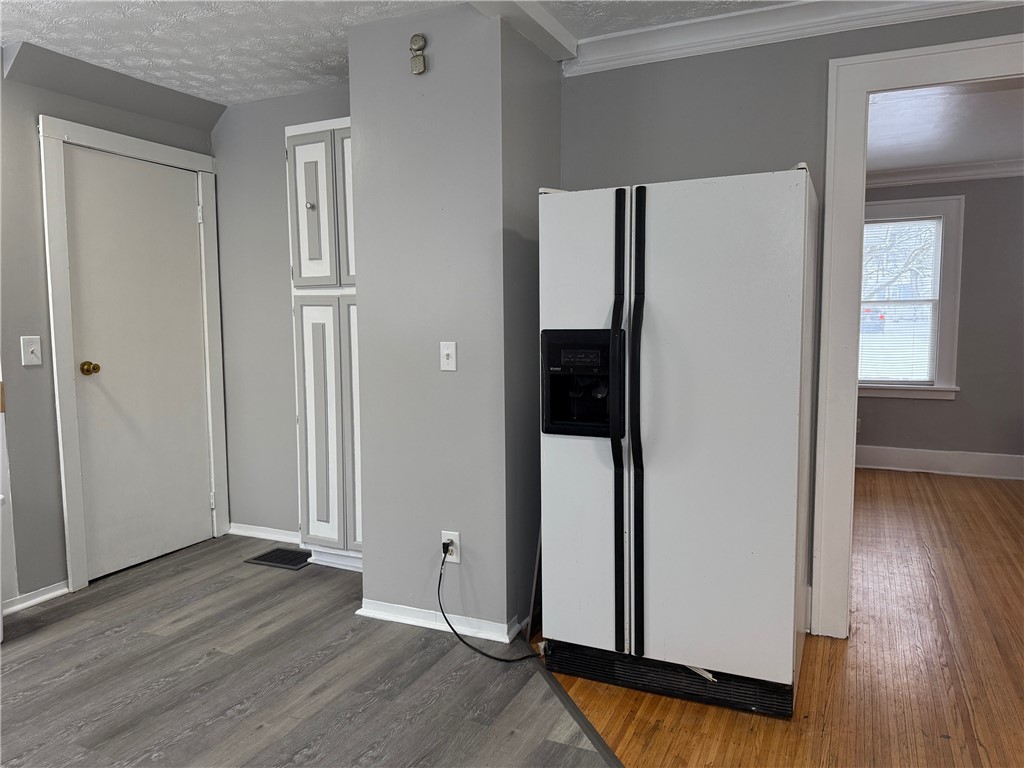 61 Cliffmor Street Rochester, NY 14609 - Photo 14 of 27 Gallery Image 14