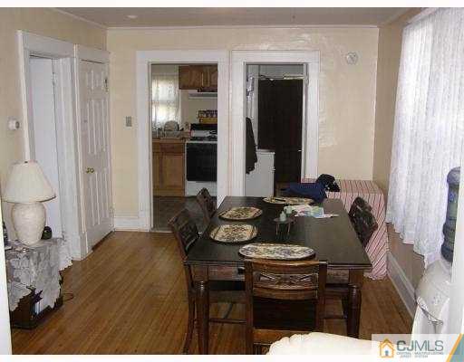 71 Foyer Street Edison, NJ 08817 - Photo 3 of 10 Gallery Image 3
