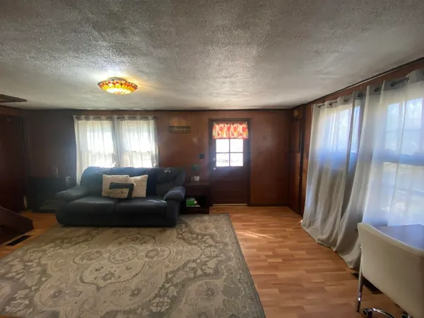 a view of entryway