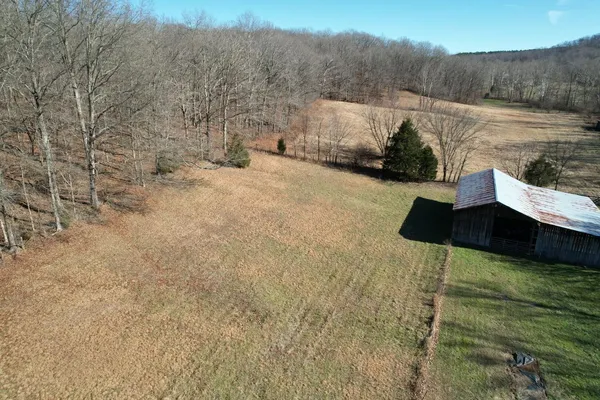 $149,900 | 342 Bassett Road, Elizabethtown, IL 62931