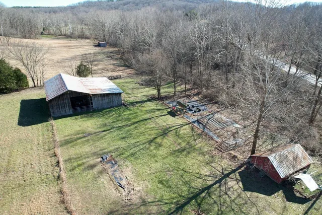 $159,900 | 342 Bassett Road, Elizabethtown, IL 62931