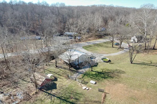 $149,900 | 342 Bassett Road, Elizabethtown, IL 62931