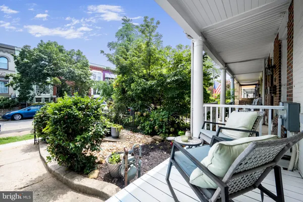 $749,000 | 315 16th Street Southeast, Washington, DC 20003