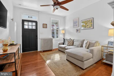 $749,000 | 315 16th Street Southeast, Washington, DC 20003