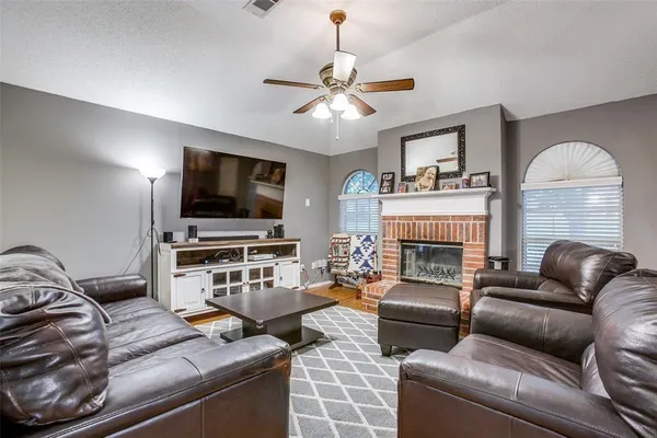 $2,300 | 1309 Aspen Lane, Wylie, TX 75098