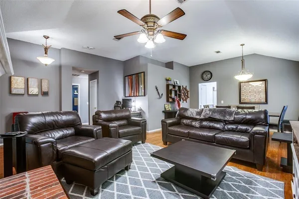 $2,300 | 1309 Aspen Lane, Wylie, TX 75098