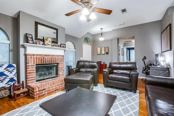 $2,300 | 1309 Aspen Lane, Wylie, TX 75098