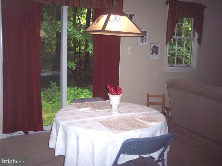 277 Hickon Road Quakertown, PA 18951 - Photo 12 of 25 Dining Room