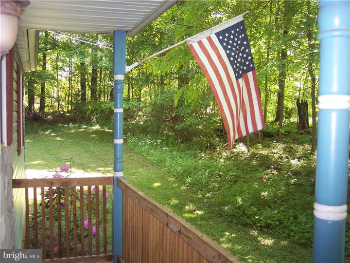 277 Hickon Road Quakertown, PA 18951 - Photo 4 of 25 Porch