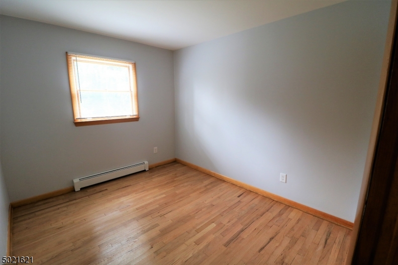 50 Parson Road Clifton, NJ 07012 - Photo 8 of 17