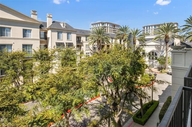 a view of a house with outdoor space