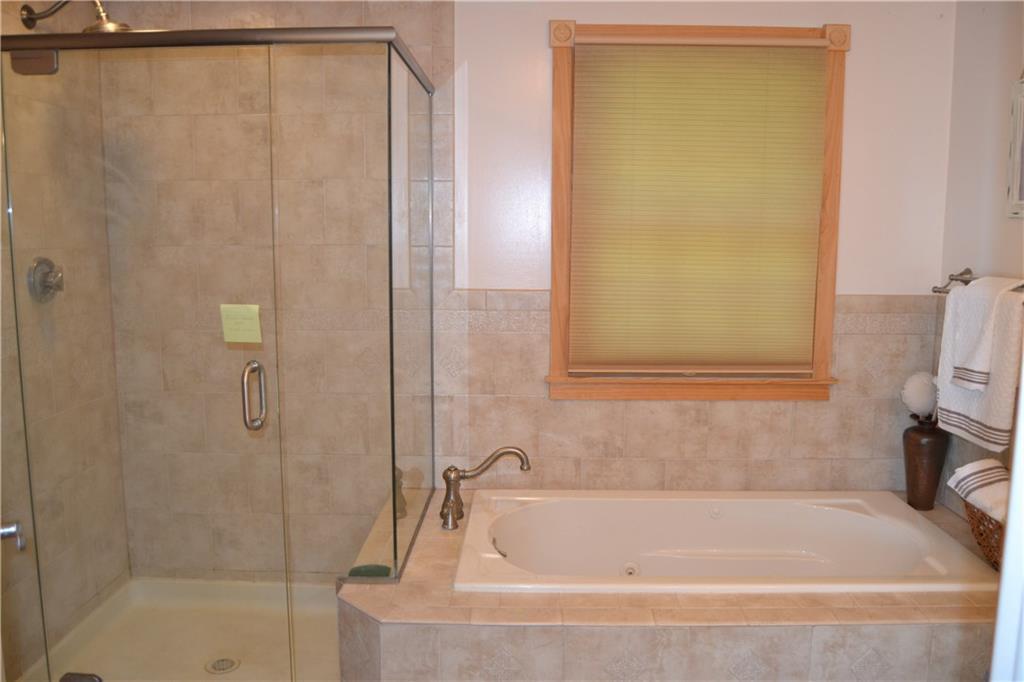 42 Rosedale Road West Bath, ME 04530 - Photo 18 of 34 Photo