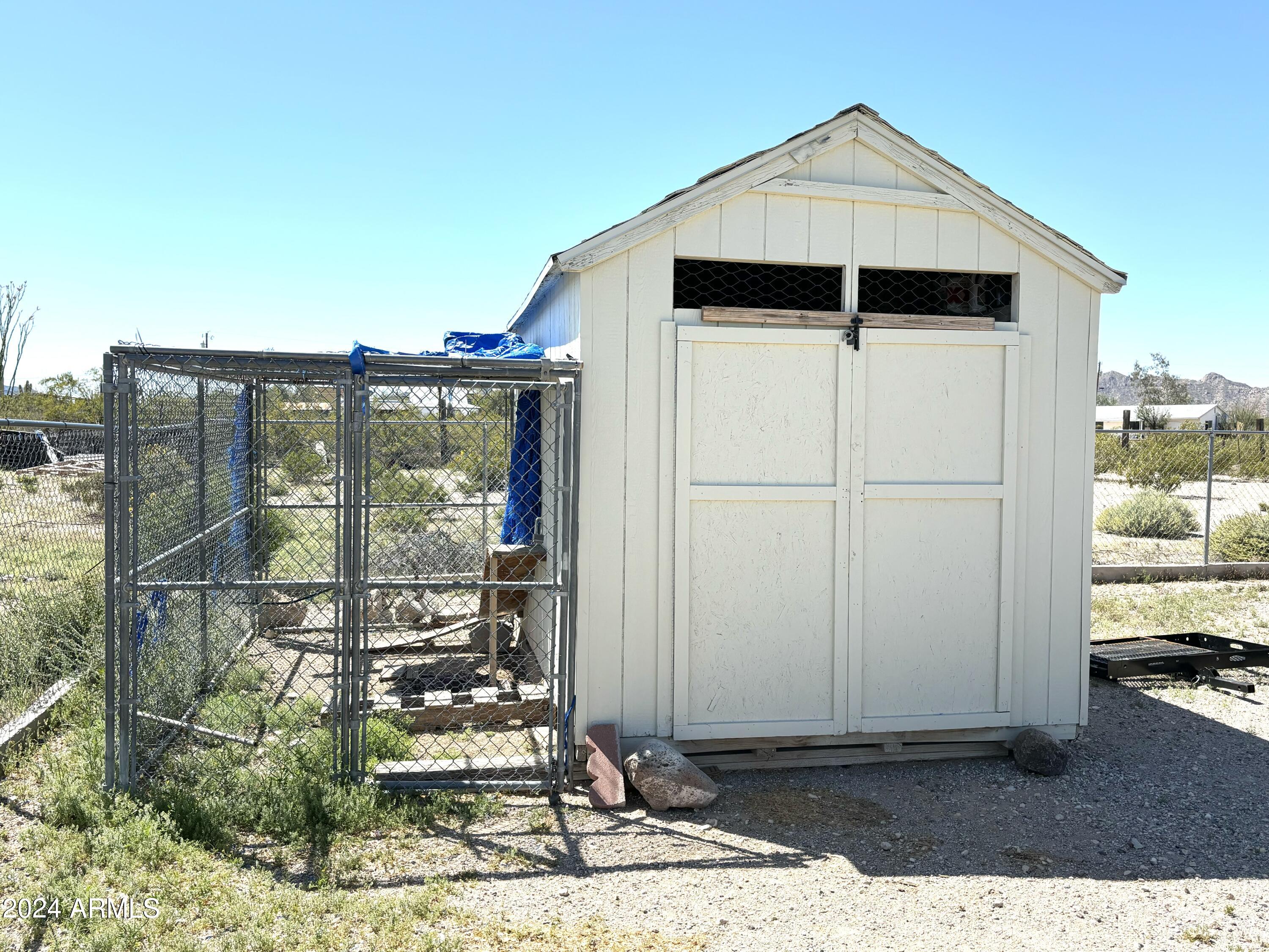 1241 West Nelson Road Ajo, AZ 85321 - Photo 12 of 15 Shed/Dog Kennel