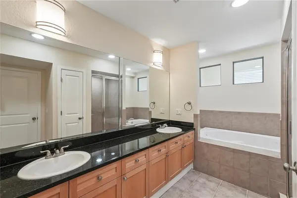 $3,900 | 3405 West Swann Avenue, Unit 9, Tampa, FL 33609