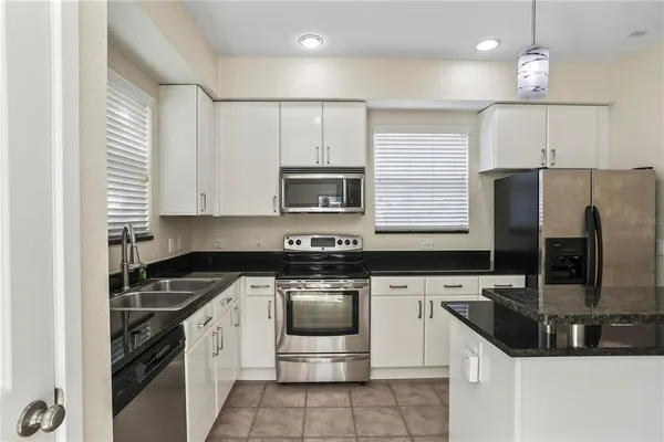 $3,900 | 3405 West Swann Avenue, Unit 9, Tampa, FL 33609