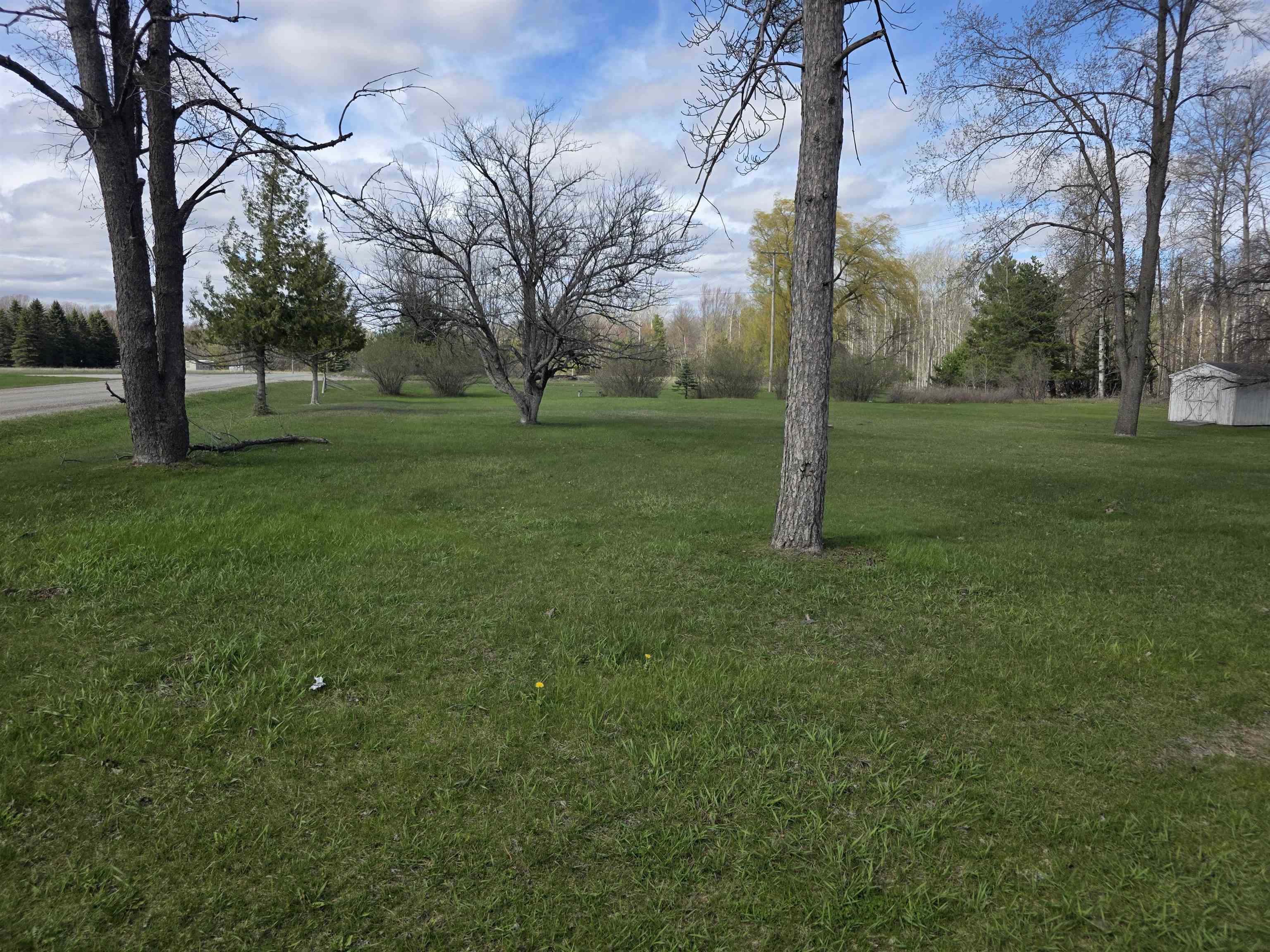 2324 Dobler Road Sterling, MI 48659 - Photo 12 of 17