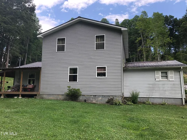 $275,000 | 3128 Highway 421, Mountain City, TN 37683