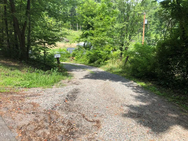 $275,000 | 3128 Highway 421, Mountain City, TN 37683