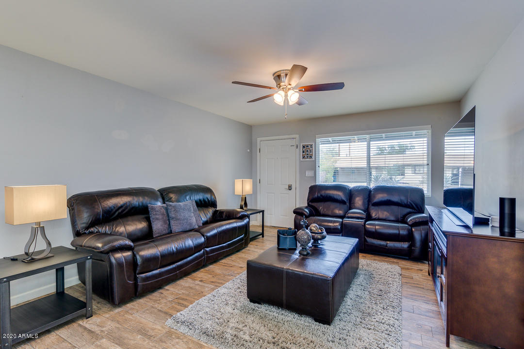 3943 West Griswold Road Phoenix, AZ 85051 - Photo 12 of 29 08-Griswold