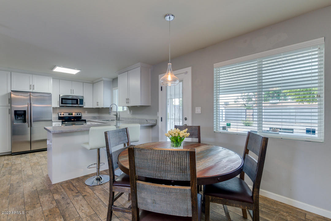 3943 West Griswold Road Phoenix, AZ 85051 - Photo 8 of 29 09-Griswold