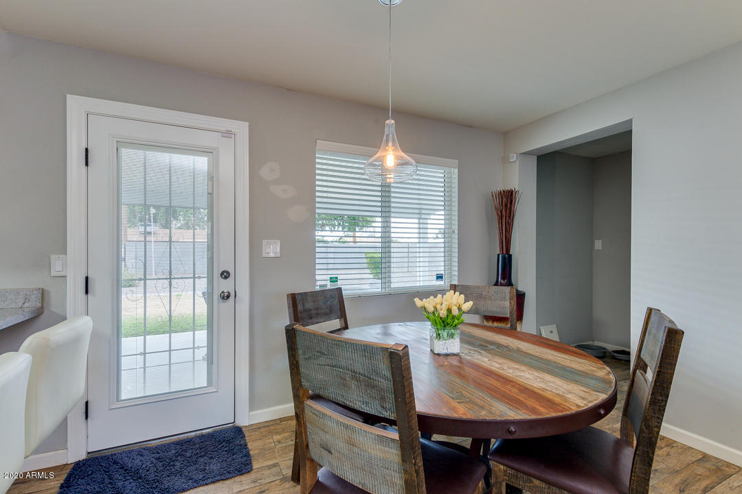 3943 West Griswold Road Phoenix, AZ 85051 - Photo 9 of 29 10-Griswold