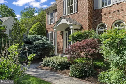 $1,995,000 | 309 Durham Drive, Villanova, PA 19085