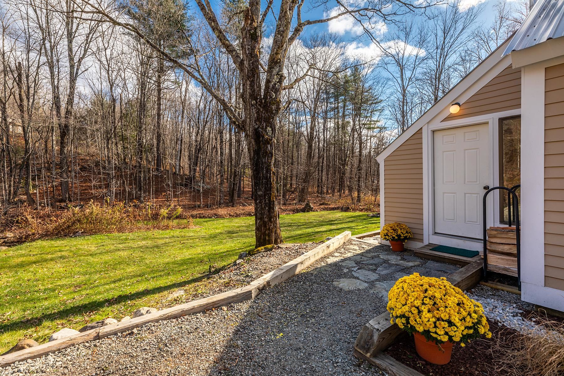 127 Upper Taylor Hill Road Winhall, VT 05340 - Photo 18 of 28