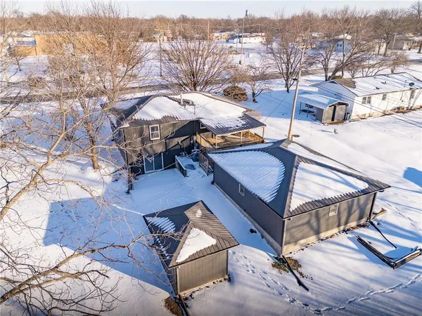 $244,000 | 716 Shea Street, Burlington, KS 66839
