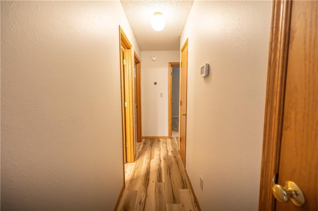 716 Shea Street Burlington, KS 66839 - Photo 24 of 40