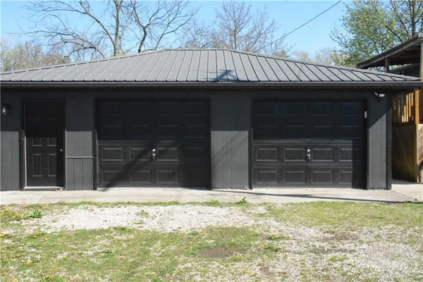 $244,000 | 716 Shea Street, Burlington, KS 66839