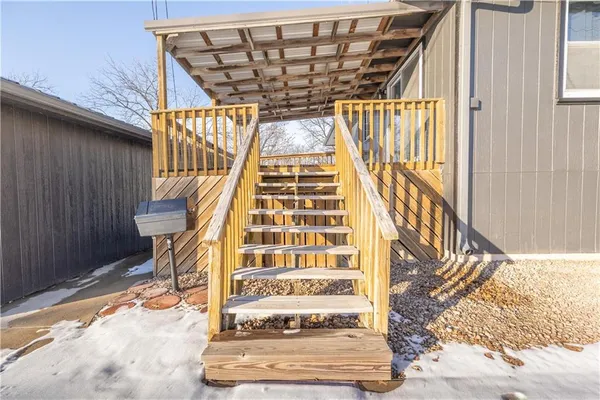 $244,000 | 716 Shea Street, Burlington, KS 66839