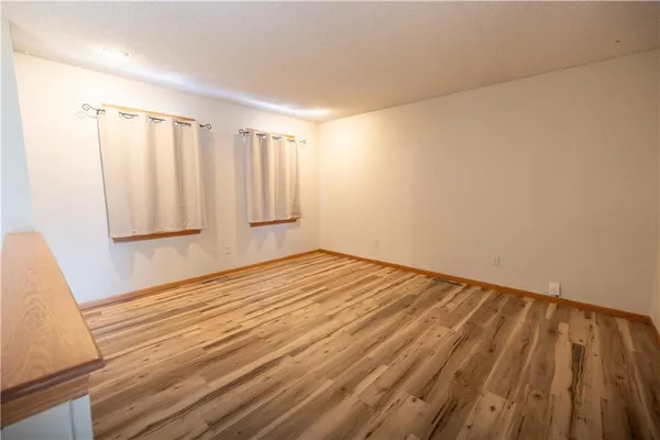 $244,000 | 716 Shea Street, Burlington, KS 66839