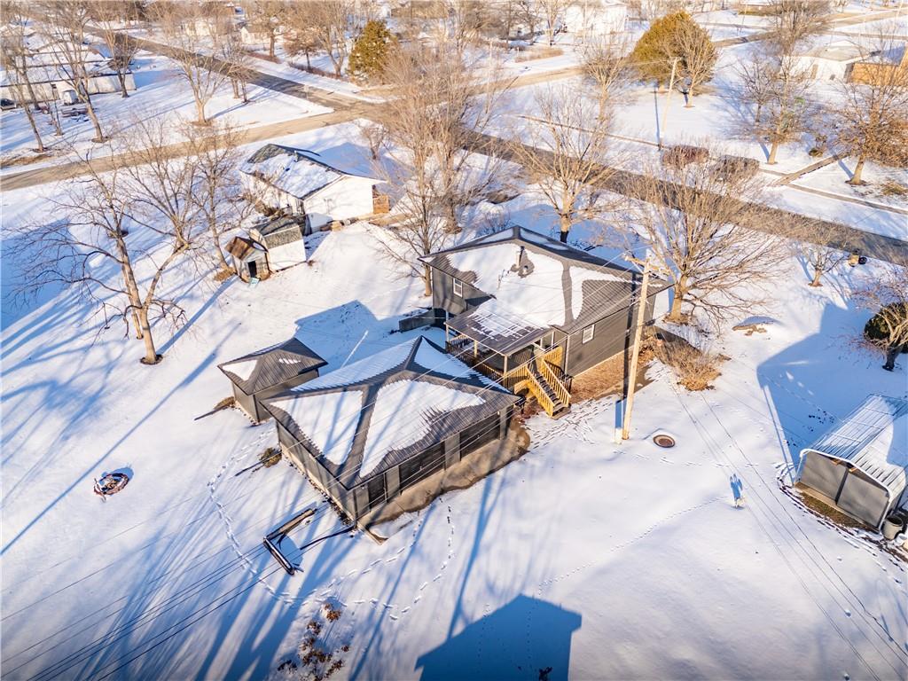 716 Shea Street Burlington, KS 66839 - Photo 10 of 40